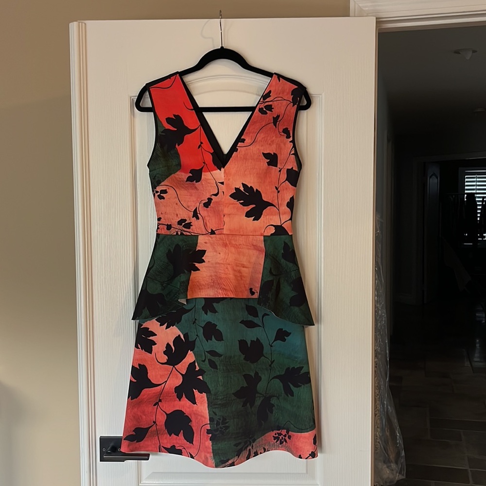Clover Canyon sz L Signature Neoprene Scuba A-line leaf pattern dress